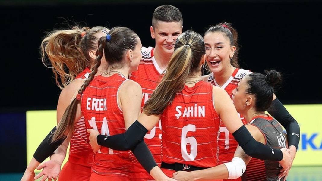 Eda Erdem havalara uçurdu: Filenin Sultanları'nda flaş karar 14